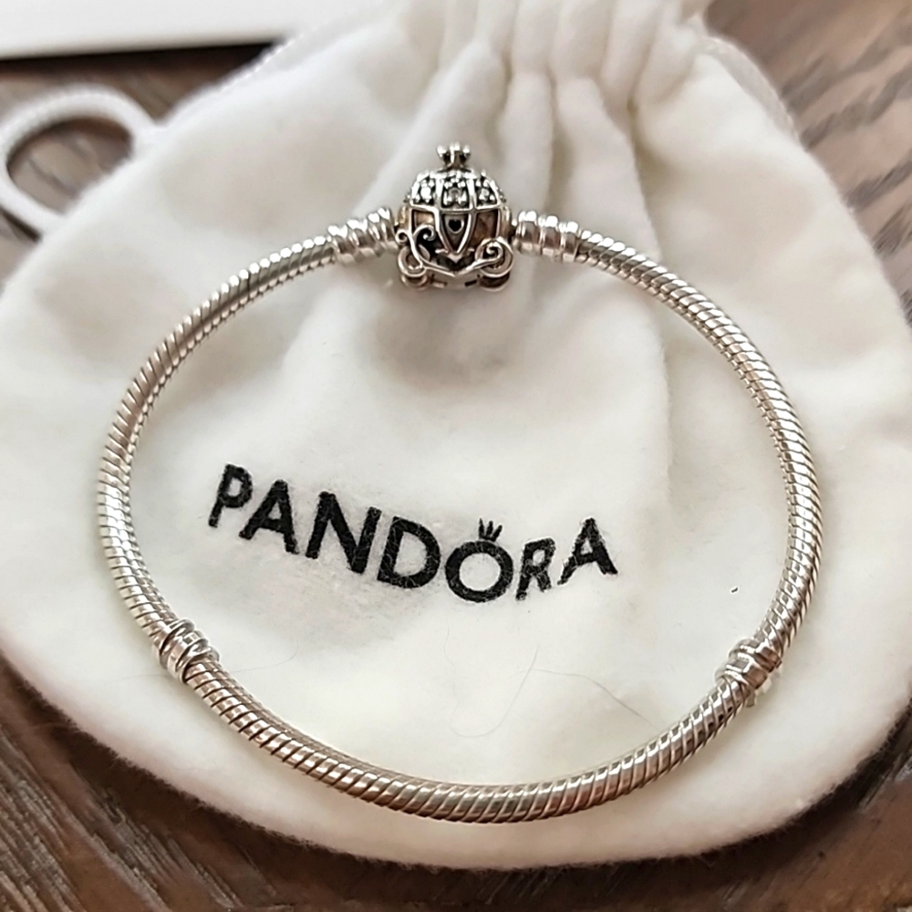 Pandora Disney Pumpkin Coach clasp bracelet